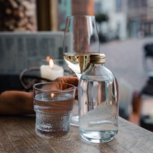 Aquagen (Taiwan) mélytengeri víz 0,33l mentes üveg palackban