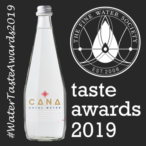 Cana Royal water still 0,7l glass bottle