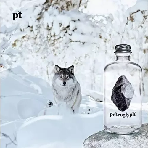Petroglyph forrásvíz 315ml mentes üveg palackban