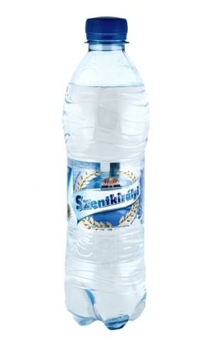 Szentkirályi  pH7,4 natural mineral water 0,5l sparkling in PET bottle